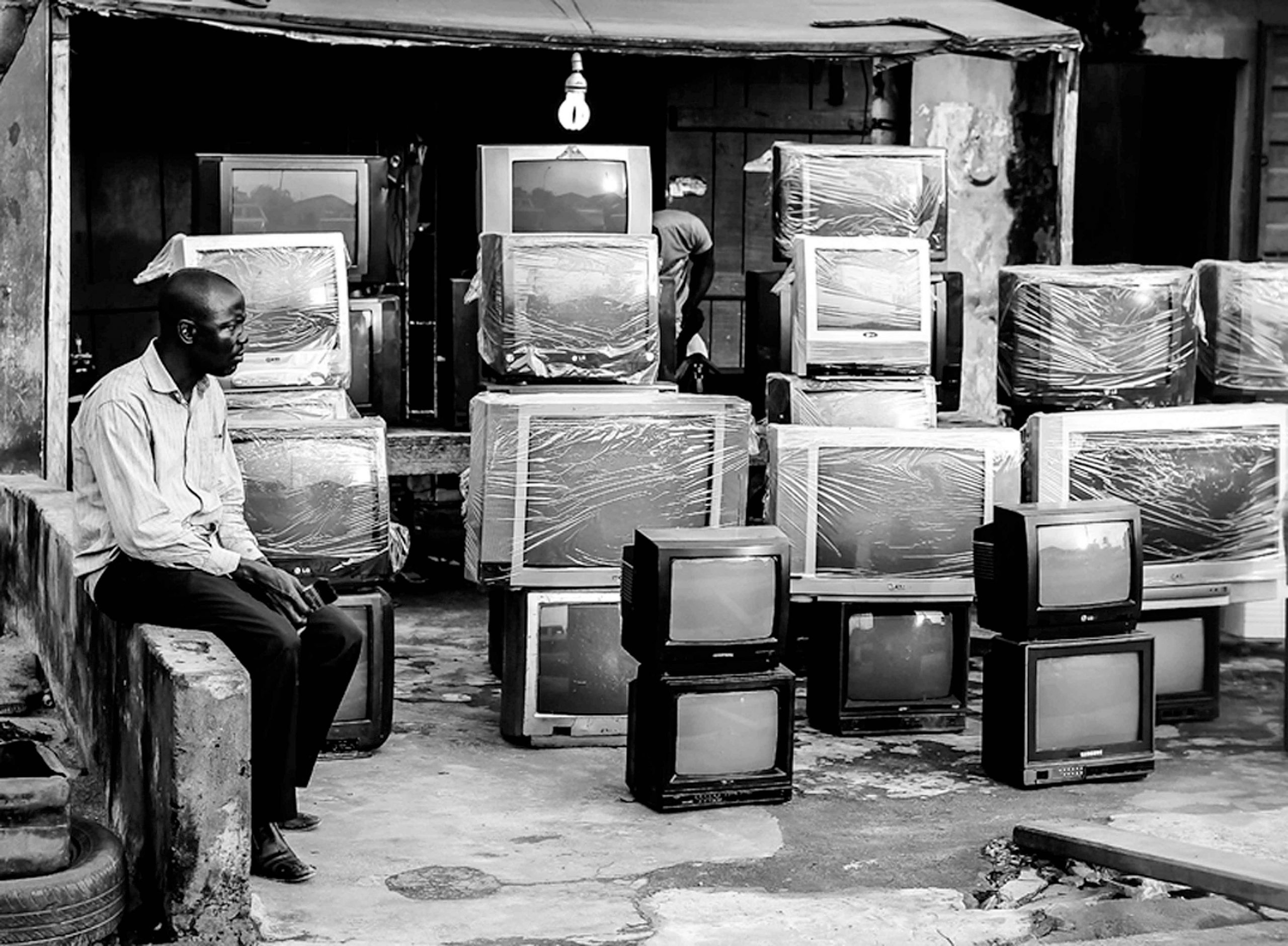 Television, 2014 : Monochrome Lagos. LOGO OLUWAMUYIWA